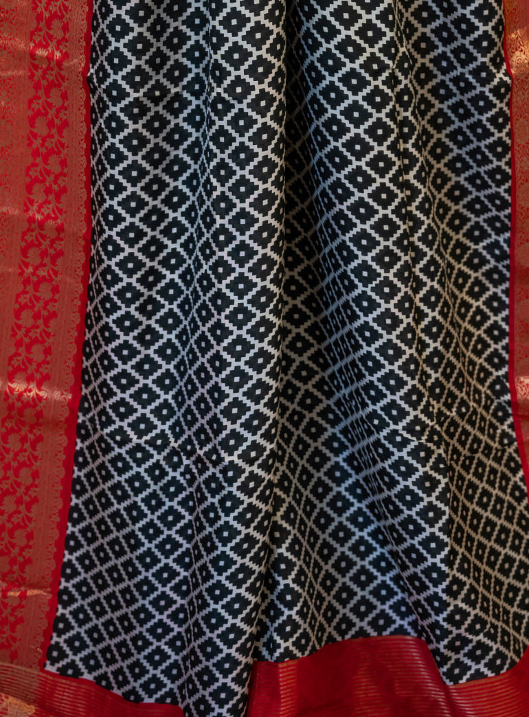 Kadamvari Blended Silk (Saree)