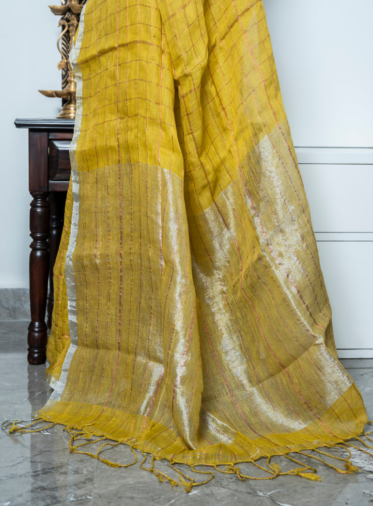 Ruhira Linen Saree