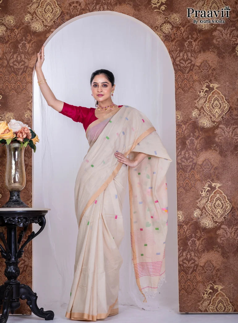 Off-White Pure Cotton Jamdani Handwoven Saree