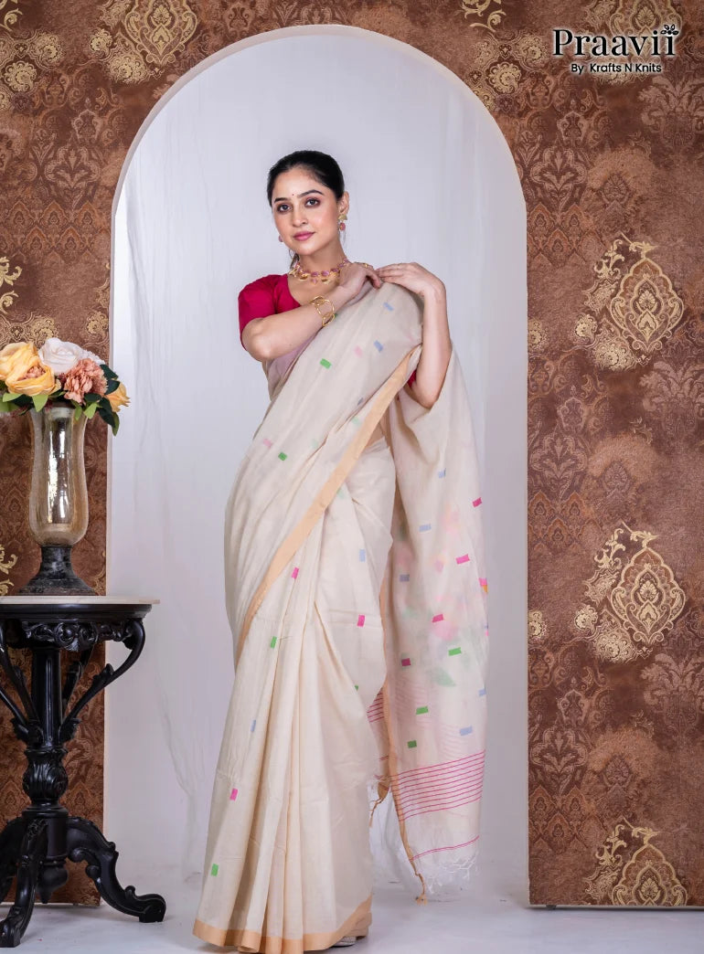 Off-White Pure Cotton Jamdani Handwoven Saree