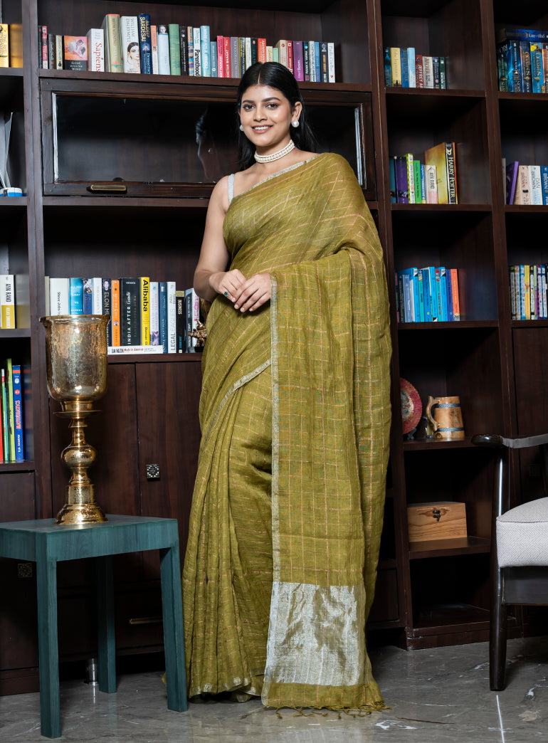 Nayeliya Linen Saree
