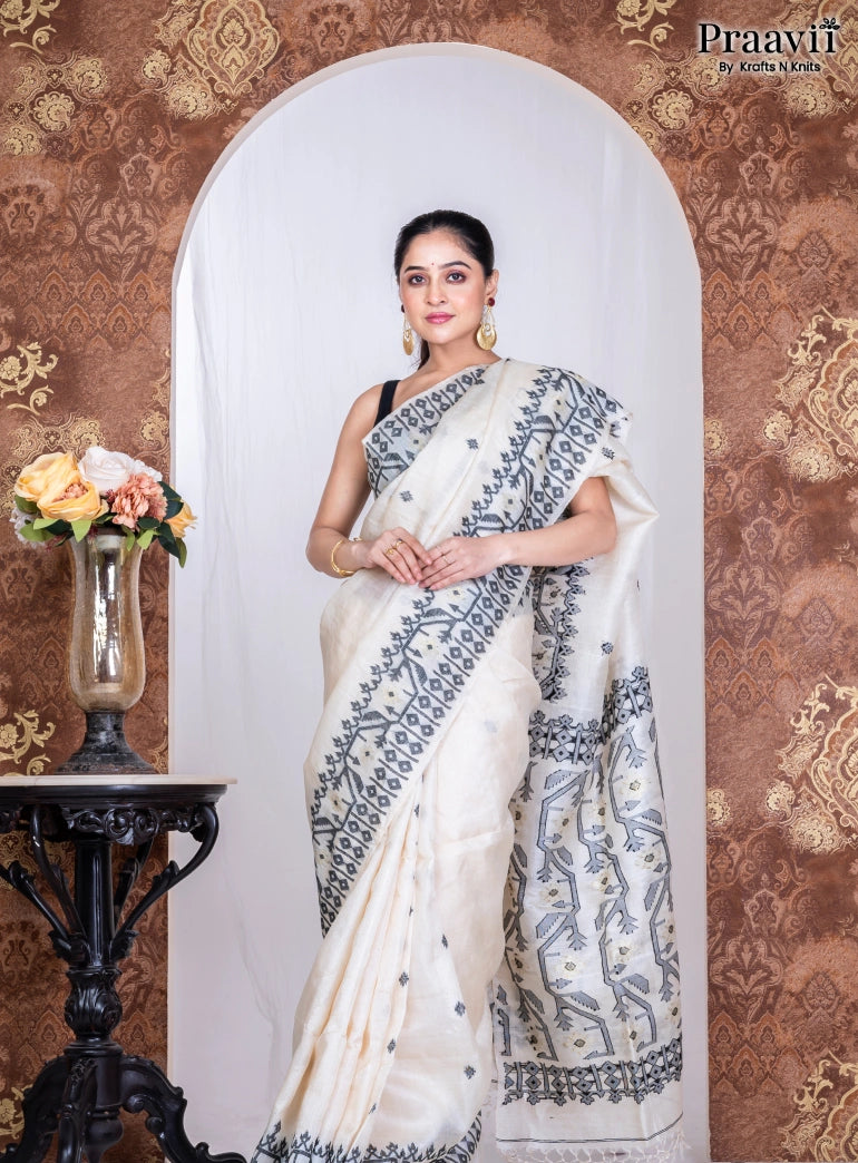 White Pure Cotton Jamdani Handwoven Saree