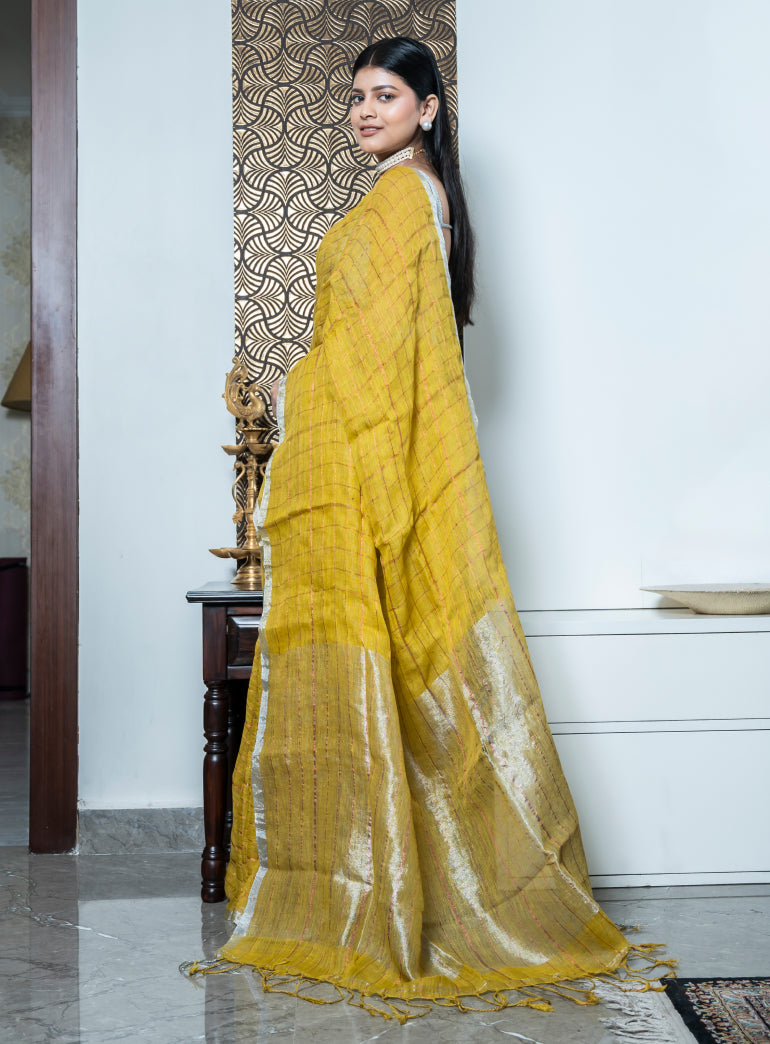 Ruhira Linen Saree