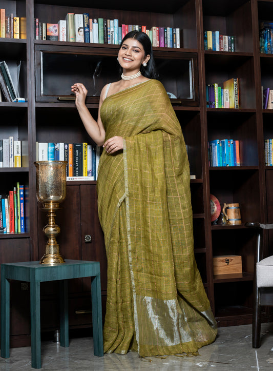 Nayeliya Linen Saree