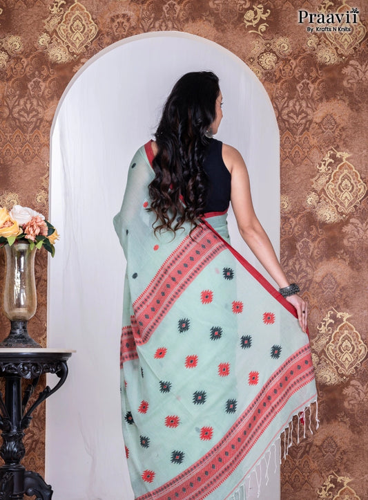 Aqua Green Pure Cotton Jamdani Handwoven Saree
