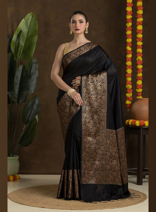 Black Matka Blended Silk Saree