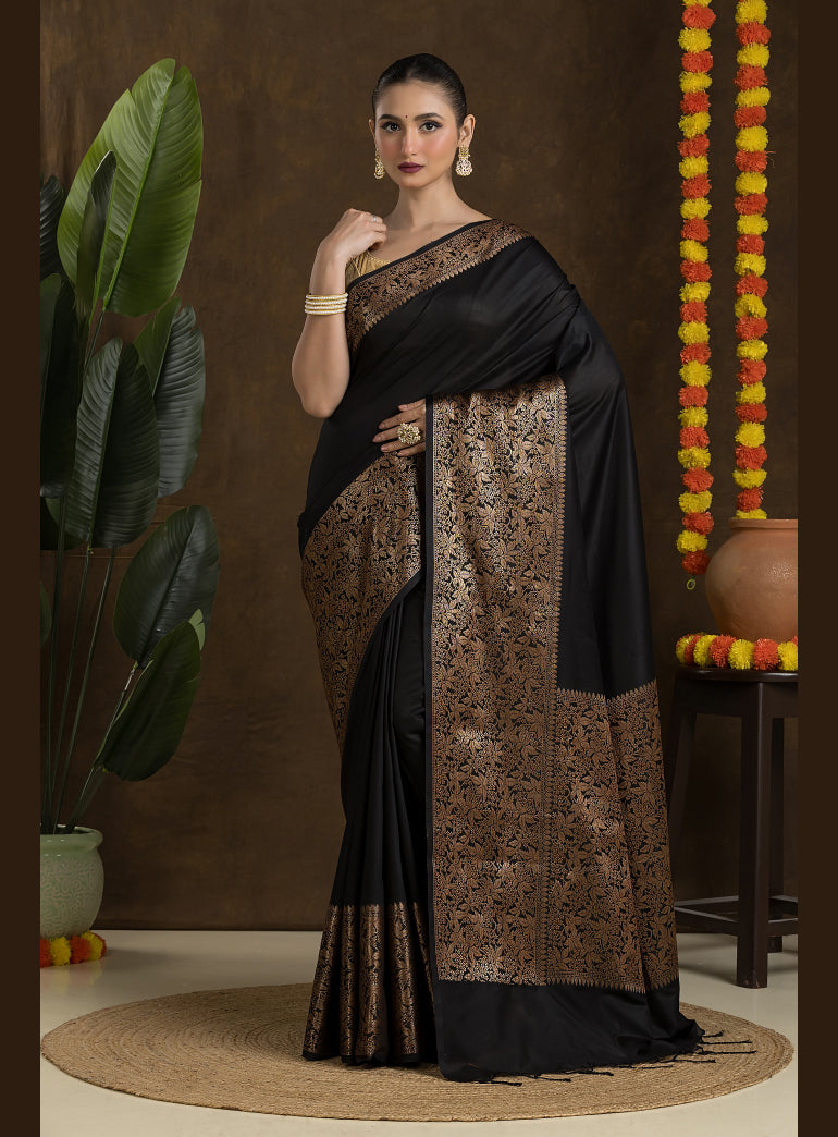 Black Matka Blended Silk Saree
