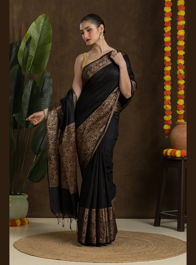 Black Matka Blended Silk Saree