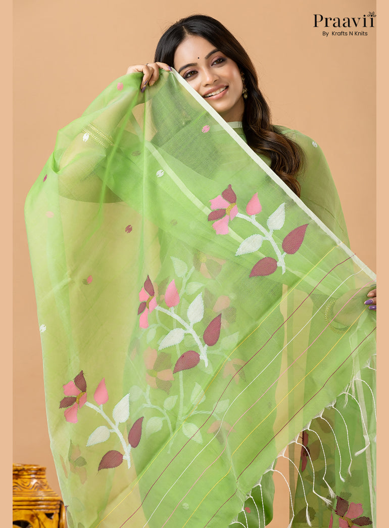 Inchworm Green Muslin Handwoven Jamdani 2-Piece Suit Set